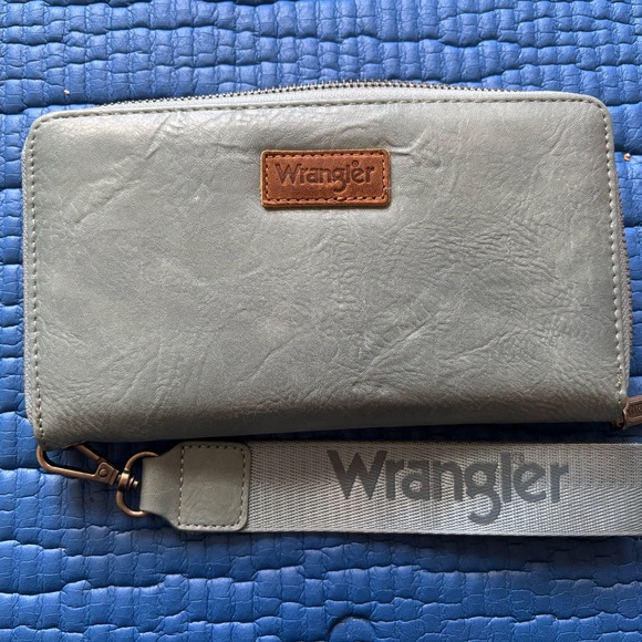 Wrangler Handbags - Wrangler A-Jean Blue Large Capacity Wristlet Wallet